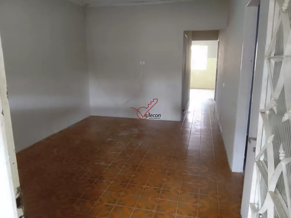 Casa à venda com 3 quartos, 195m² - Foto 4