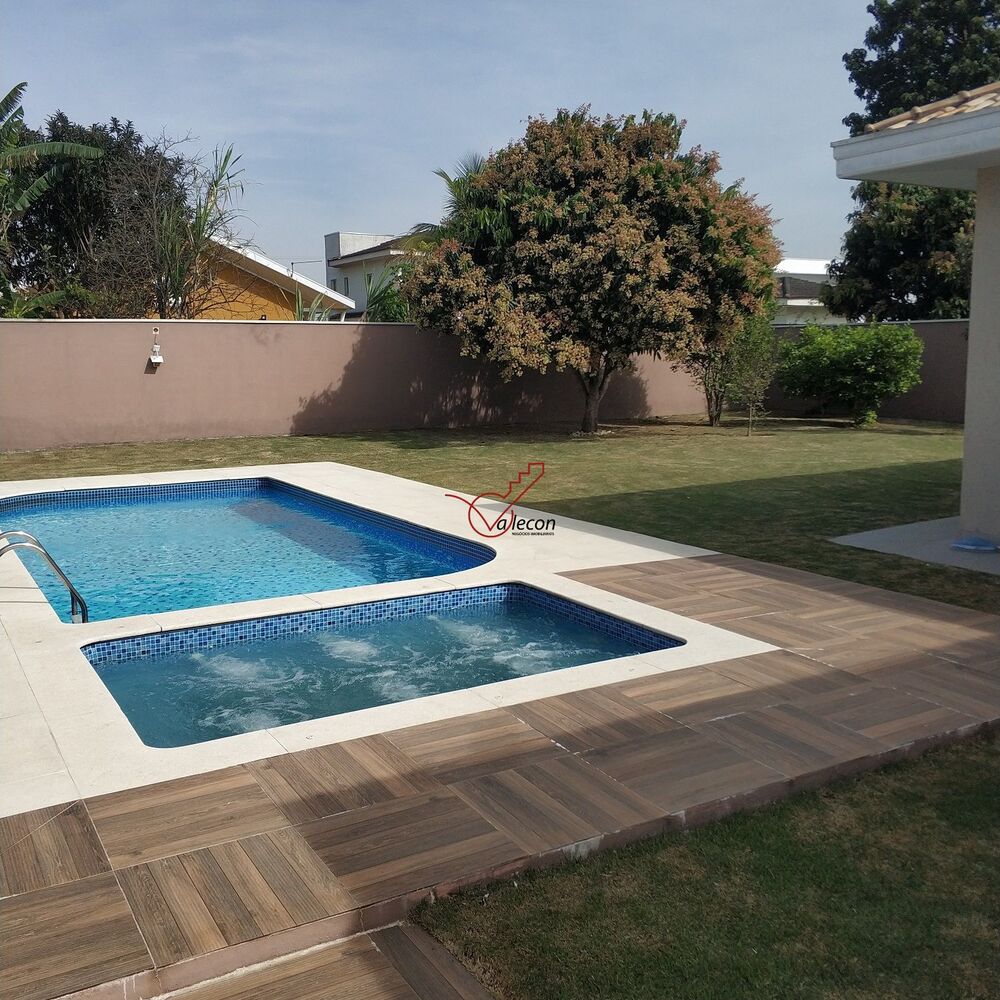 Casa de Condomínio à venda com 4 quartos, 300m² - Foto 4