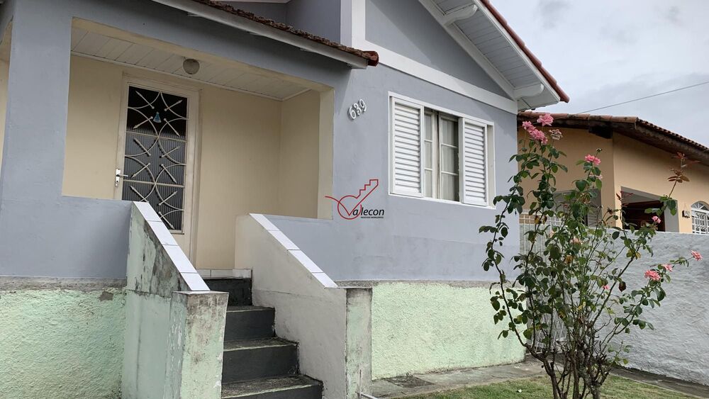 Casa, 3 quartos, 310 m² - Foto 1