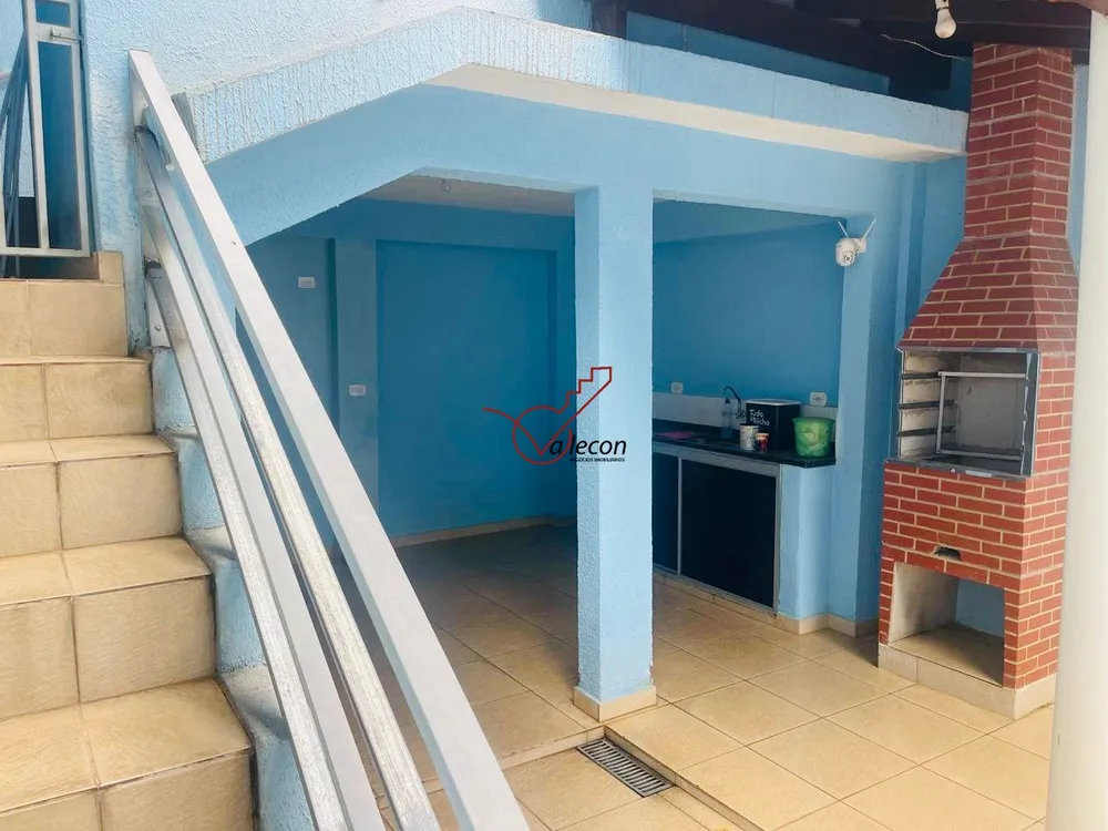 Casa, 3 quartos, 250 m² - Foto 1