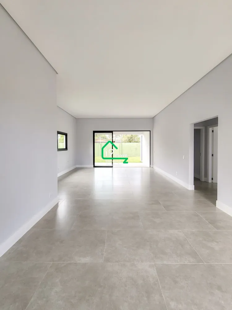 Apartamento, 3 quartos, 215 m² - Foto 1