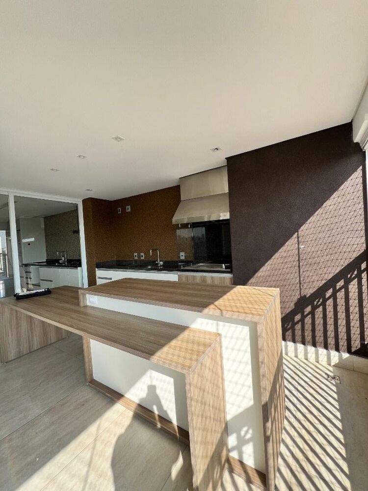 Apartamento para alugar com 3 quartos, 215m² - Foto 5