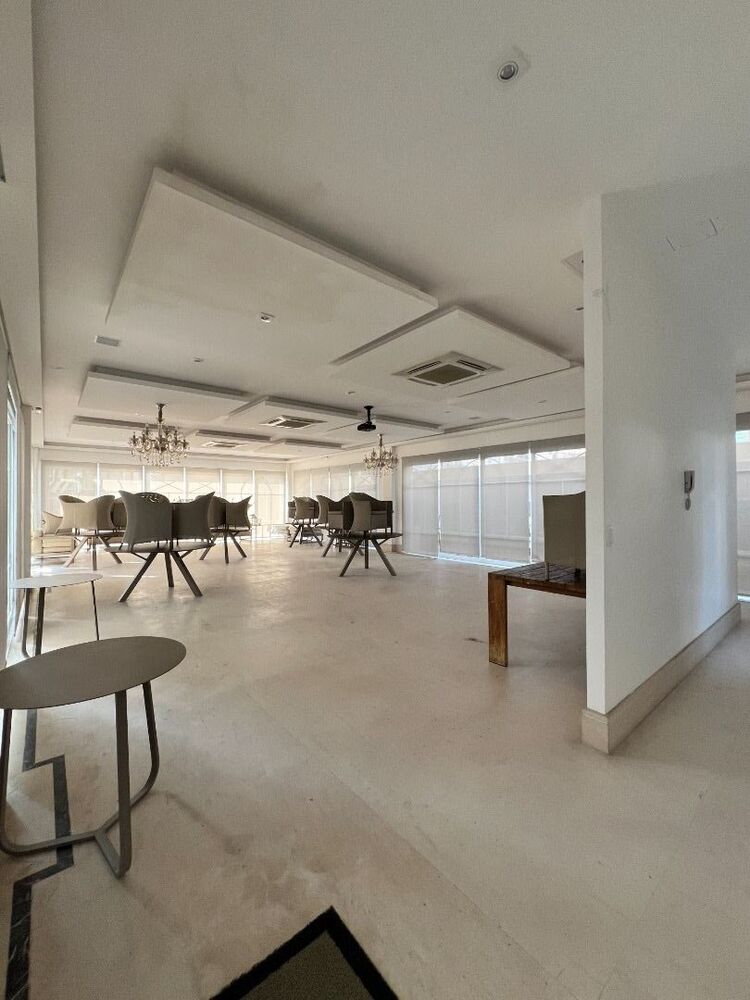 Apartamento para alugar com 3 quartos, 215m² - Foto 23