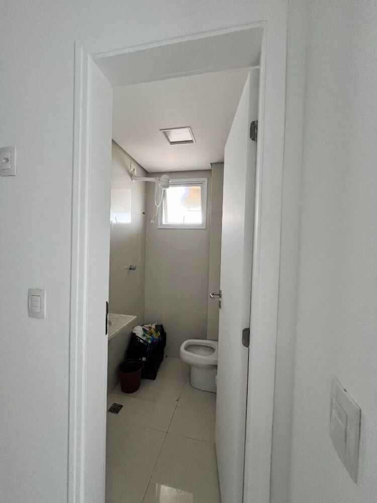Apartamento para alugar com 3 quartos, 215m² - Foto 15