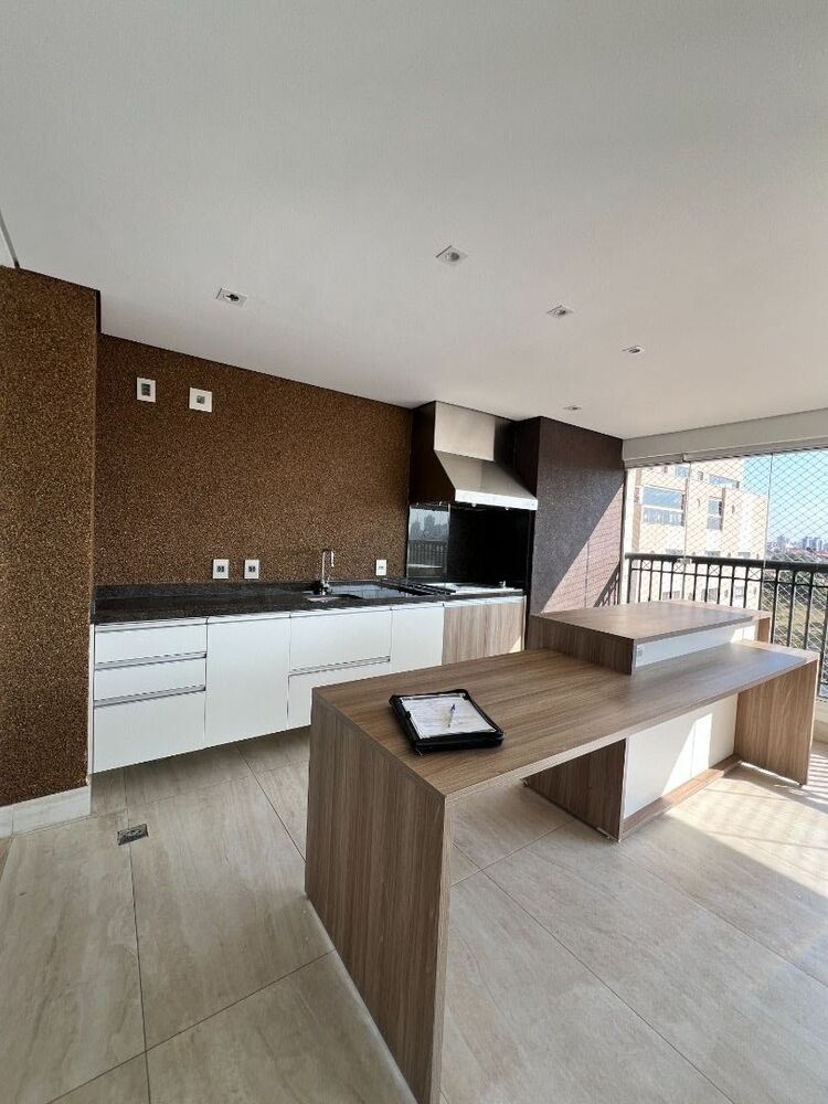 Apartamento para alugar com 3 quartos, 215m² - Foto 3