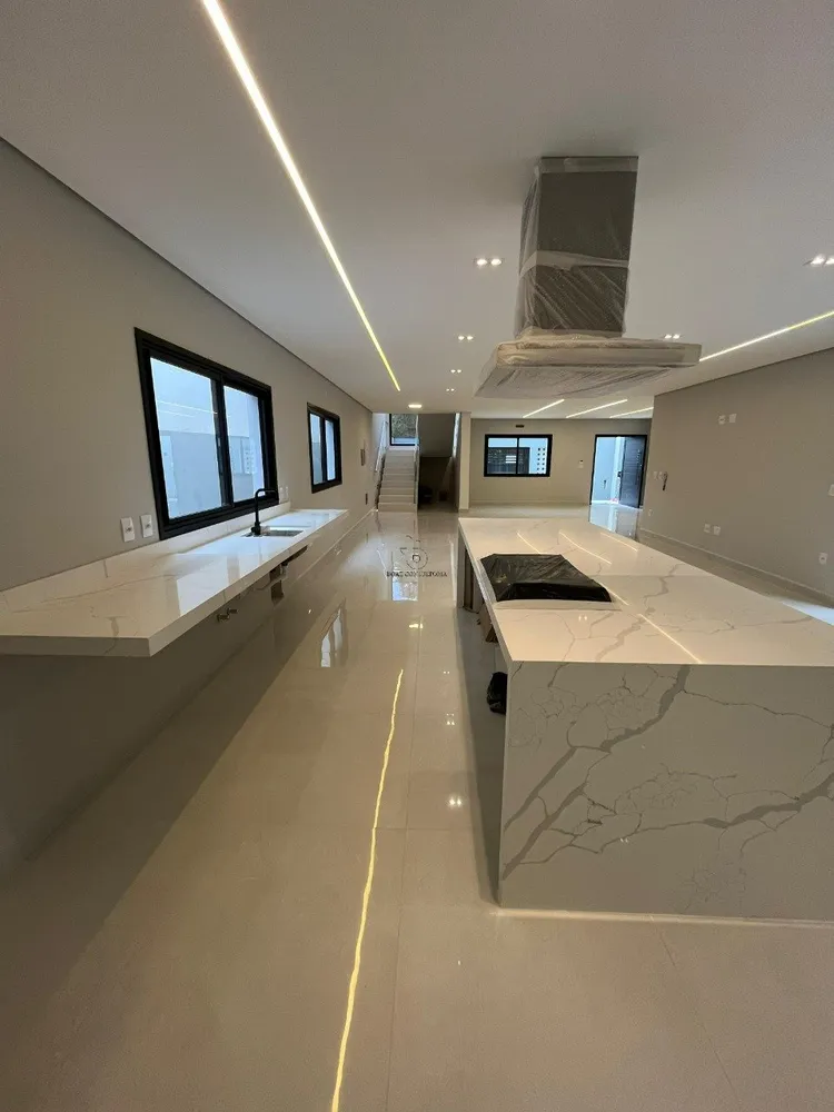 Casa, 3 quartos, 322 m² - Foto 4