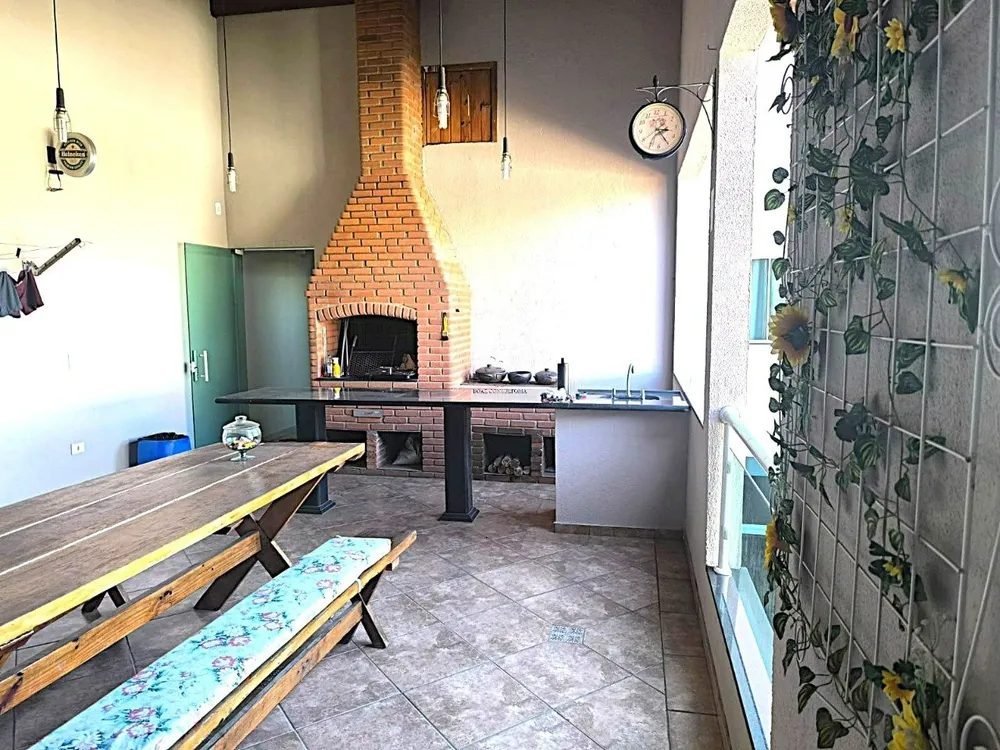 Sobrado, 2 quartos, 180 m² - Foto 1
