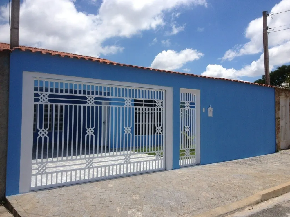 Casa, 3 quartos, 240 m² - Foto 1