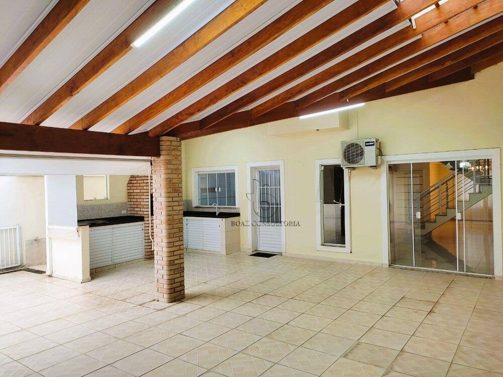 Casa de Condomínio à venda com 3 quartos, 347m² - Foto 4