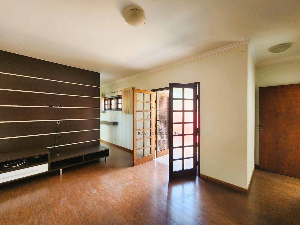 Sobrado para alugar com 6 quartos, 540m² - Foto 23