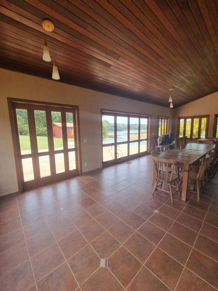 Chácara, 5 quartos, 5165 m² - Foto 1