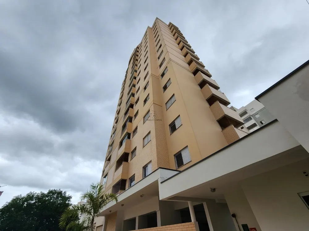 Apartamento, 3 quartos, 120 m² - Foto 2