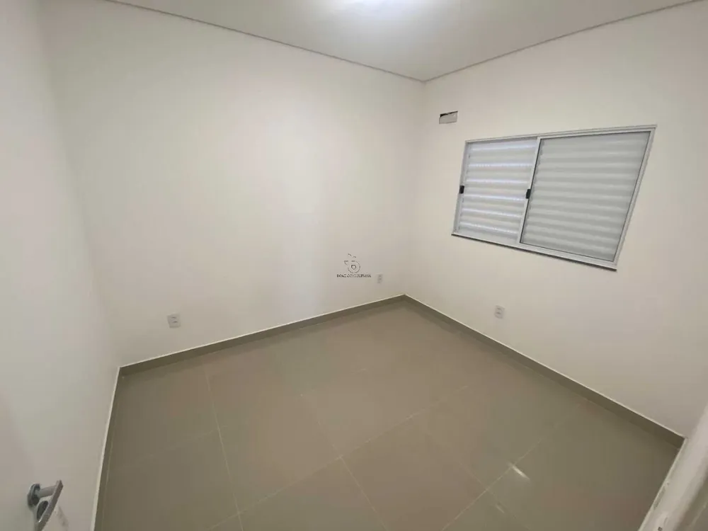 Casa, 3 quartos, 114 m² - Foto 2