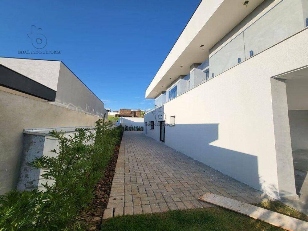 Casa de Condomínio à venda com 4 quartos, 416m² - Foto 1