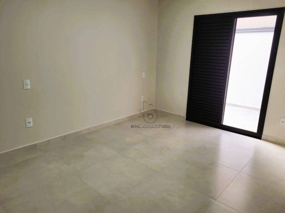 Sobrado, 3 quartos, 218 m² - Foto 1