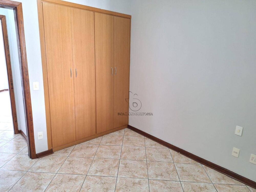 Apartamento à venda com 3 quartos, 109m² - Foto 7