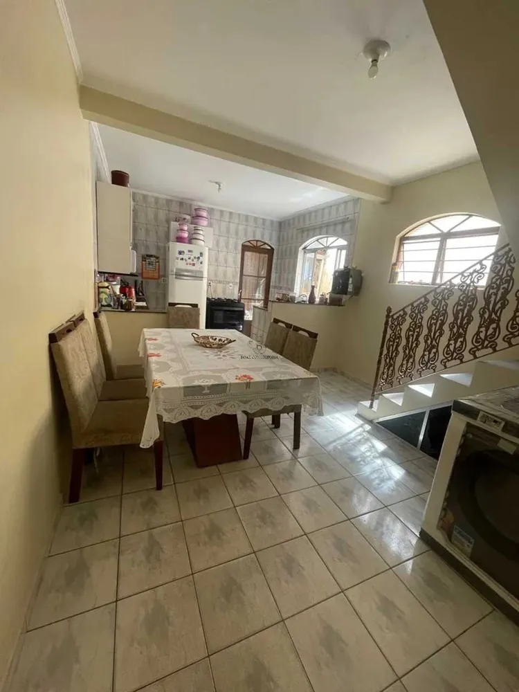 Sobrado, 3 quartos, 180 m² - Foto 5