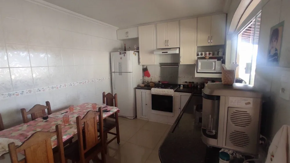 Casa, 4 quartos, 337 m² - Foto 4