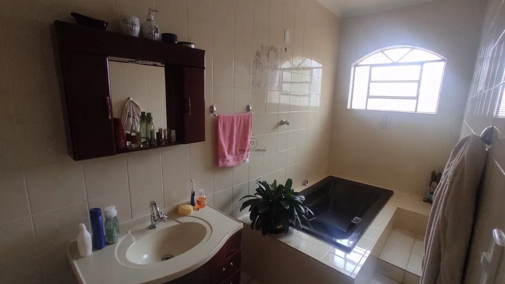 Casa, 4 quartos, 337 m² - Foto 10