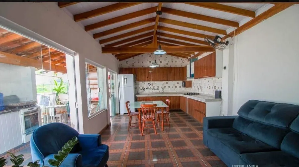 Sobrado, 2 quartos, 185 m² - Foto 1