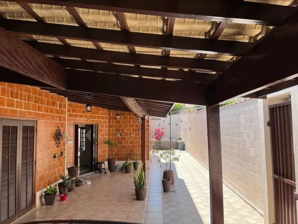 Casa, 3 quartos, 228 m² - Foto 35