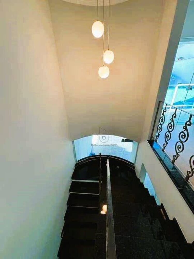 Sobrado, 3 quartos, 290 m² - Foto 4