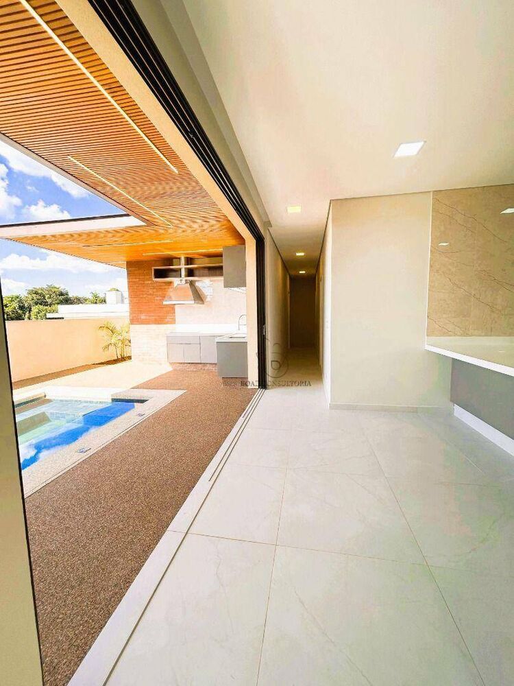 Casa, 3 quartos, 194 m² - Foto 3