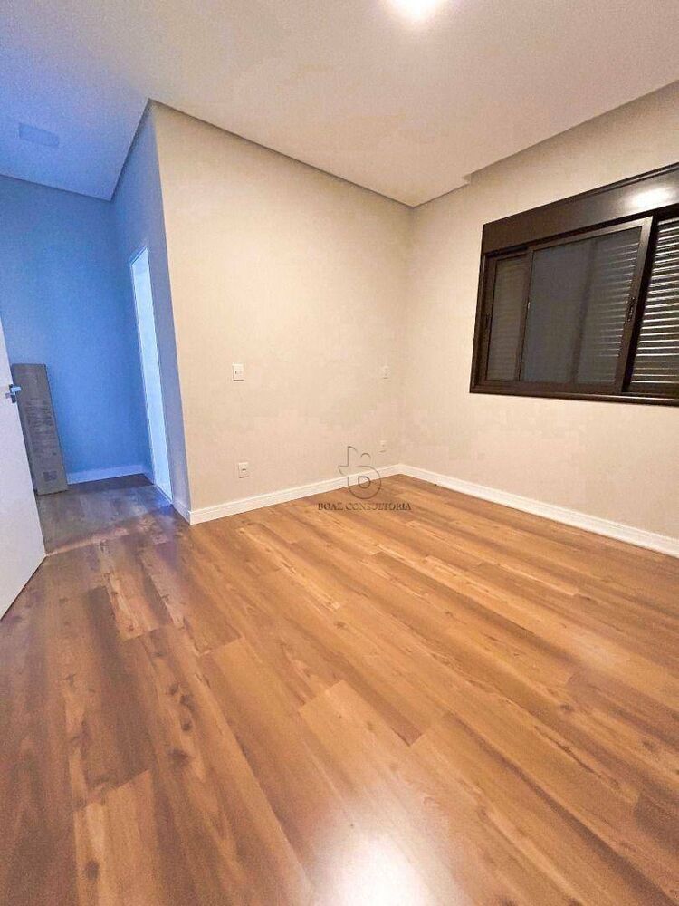Casa, 3 quartos, 194 m² - Foto 2