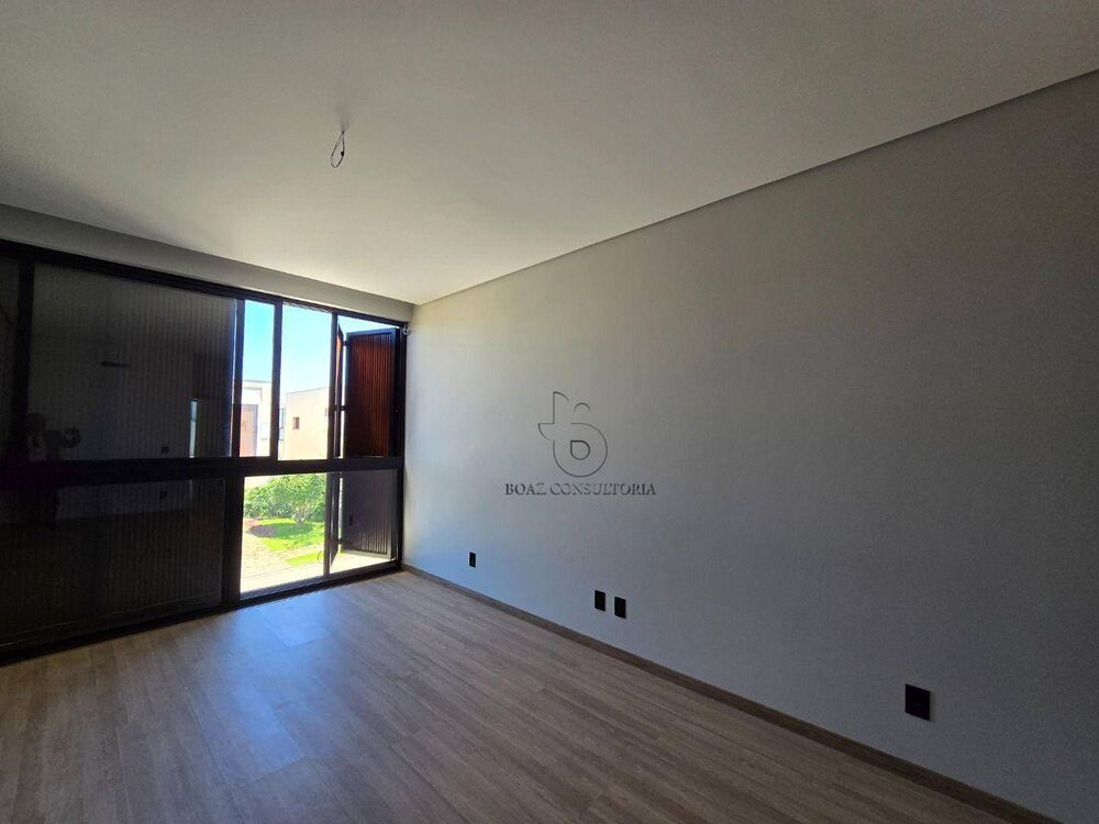 Sobrado à venda com 4 quartos, 398m² - Foto 4