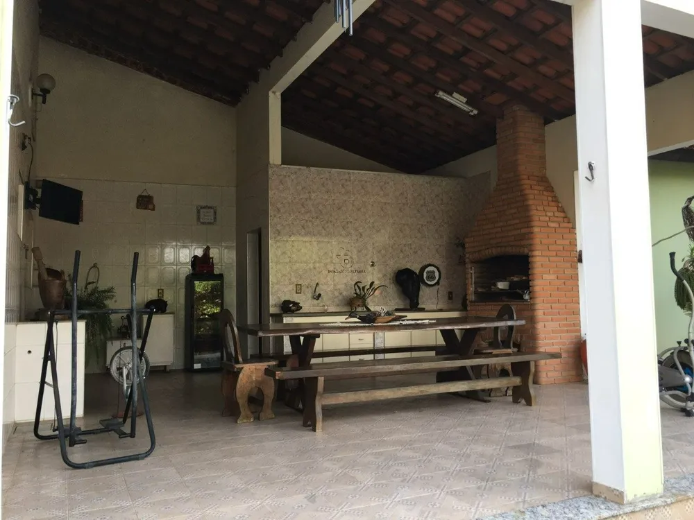 Chácara, 3 quartos, 2250 m² - Foto 5