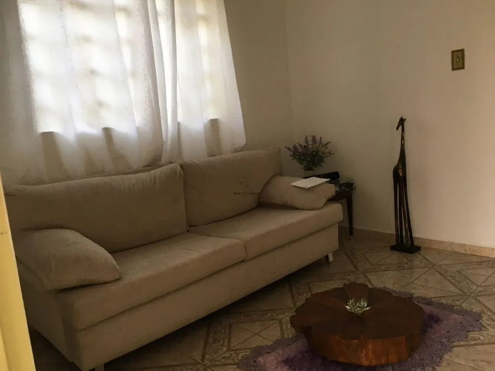 Chácara, 3 quartos, 2250 m² - Foto 11