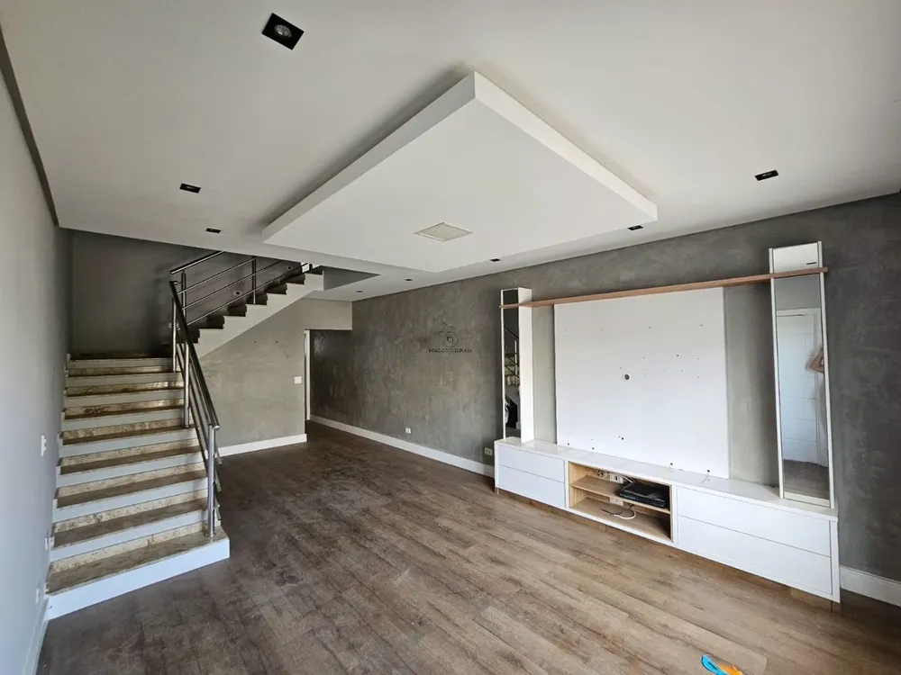 Casa, 3 quartos, 200 m² - Foto 1