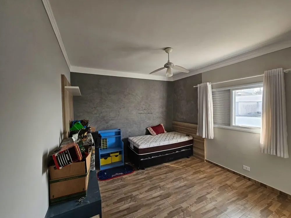 Casa, 3 quartos, 200 m² - Foto 9