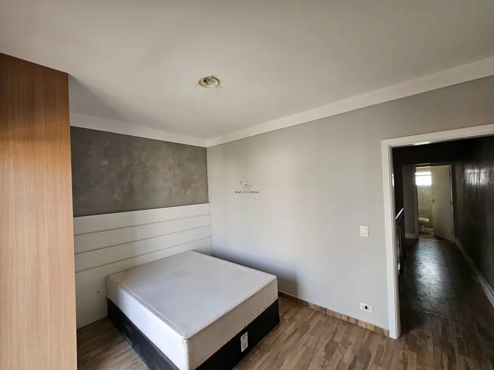 Casa, 3 quartos, 200 m² - Foto 7