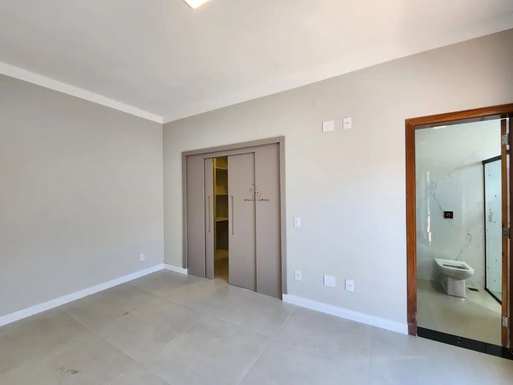 Casa, 3 quartos, 225 m² - Foto 30