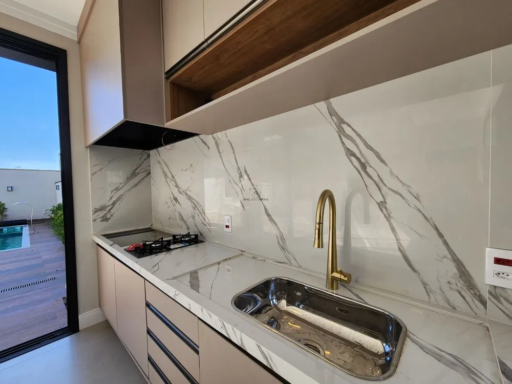 Casa, 3 quartos, 225 m² - Foto 23