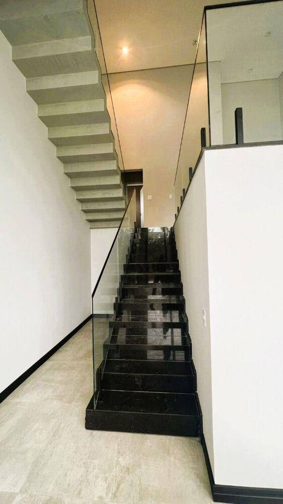 Casa, 3 quartos, 303 m² - Foto 1