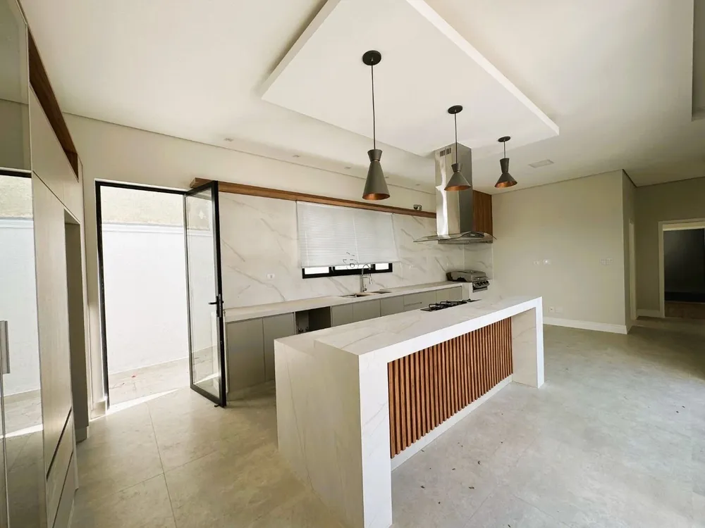 Casa, 3 quartos, 167 m² - Foto 2