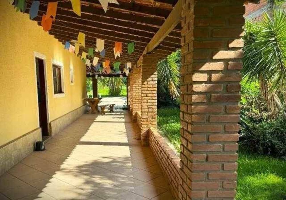 Chácara à venda com 4 quartos, 331m² - Foto 5