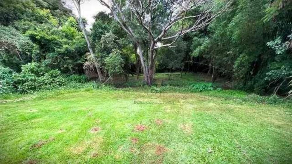 Chácara à venda com 4 quartos, 331m² - Foto 3
