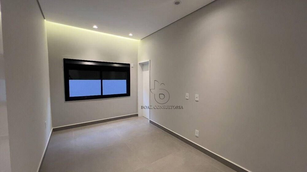 Casa de Condomínio à venda com 4 quartos, 220m² - Foto 4