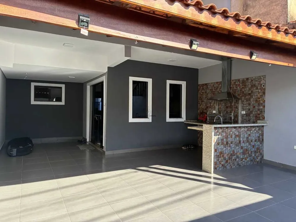 Casa, 3 quartos, 161 m² - Foto 1