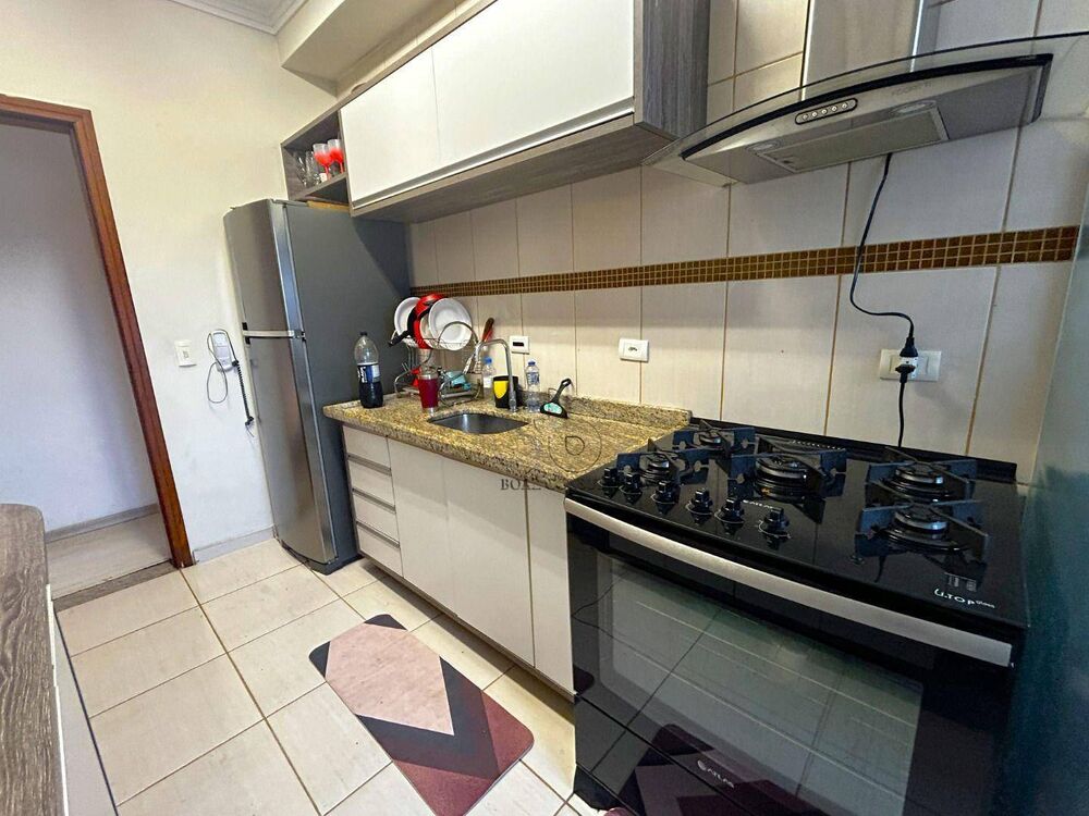 Apartamento à venda com 2 quartos, 62m² - Foto 1
