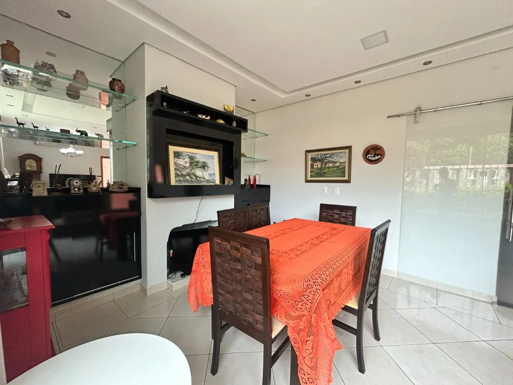 Casa, 4 quartos, 309 m² - Foto 5