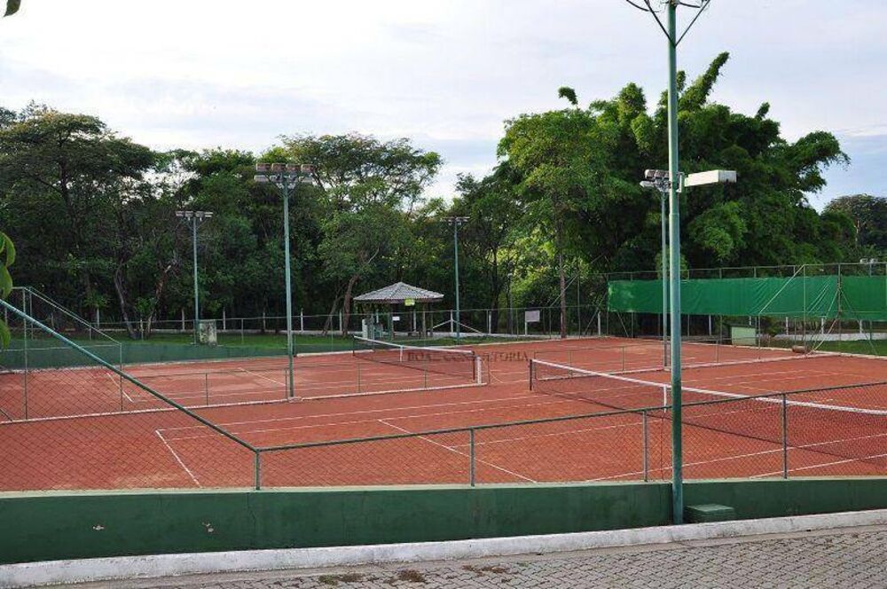 Sobrado à venda com 4 quartos, 500m² - Foto 2
