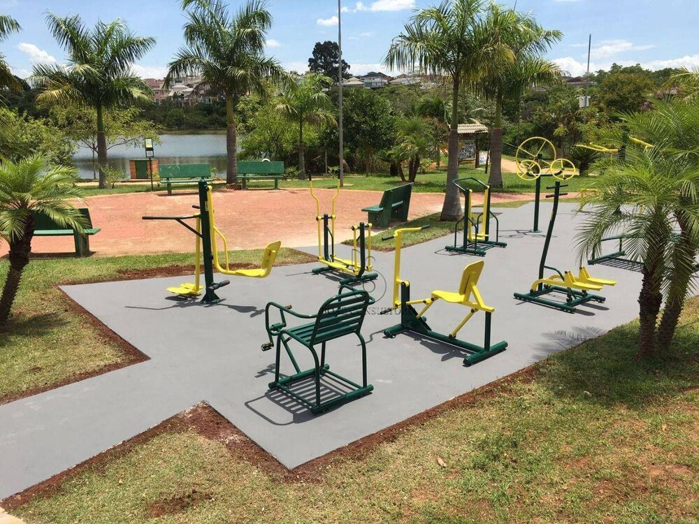 Sobrado à venda com 4 quartos, 500m² - Foto 1