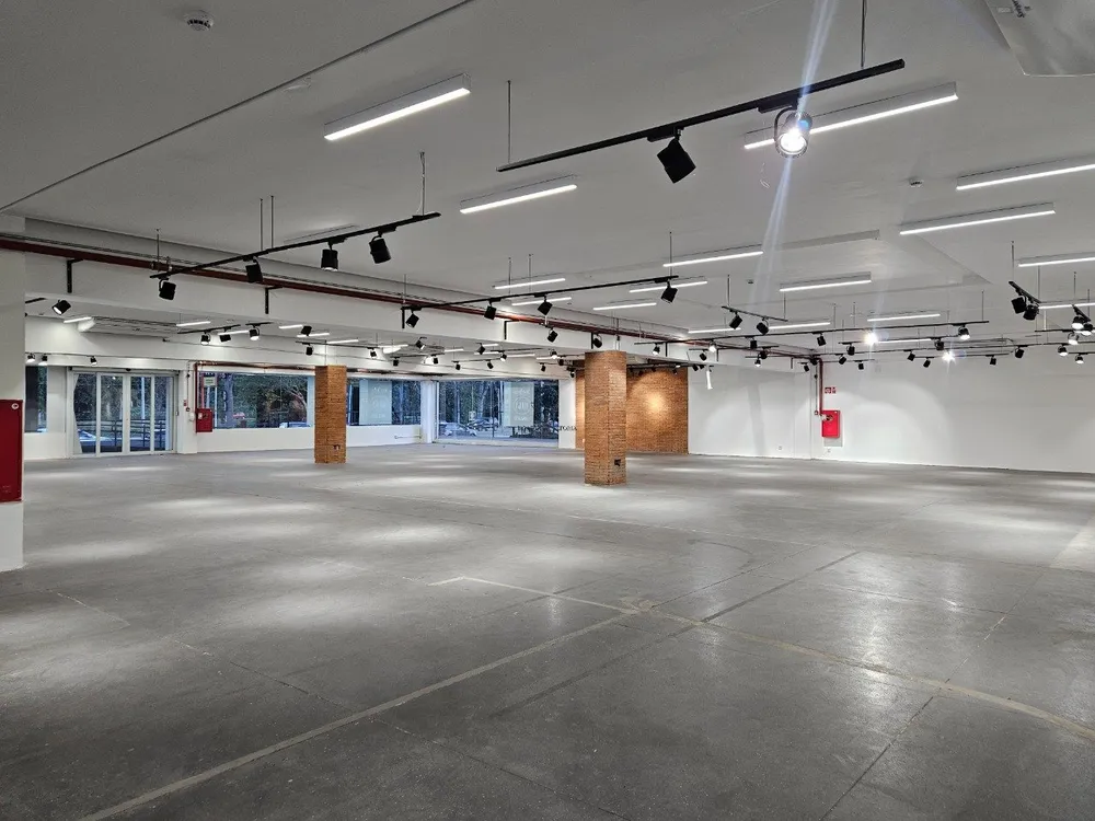 Loja-Salão, 1160 m² - Foto 2