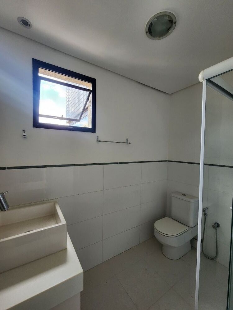 Cobertura à venda e aluguel com 3 quartos, 244m² - Foto 4