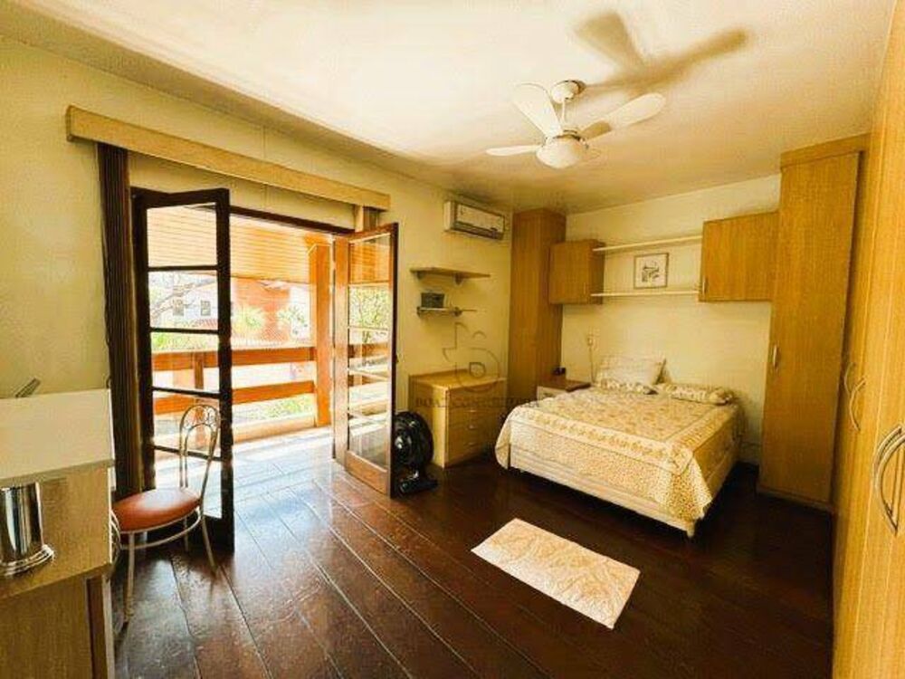 Sobrado à venda com 3 quartos, 290m² - Foto 4