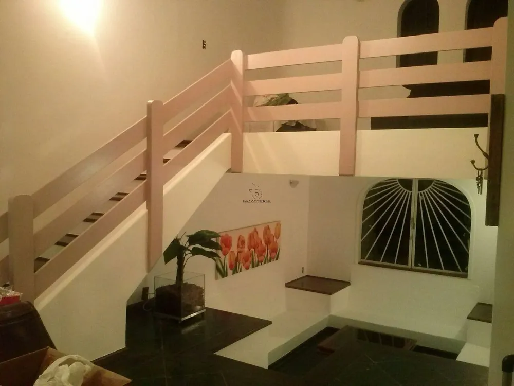 Casa, 4 quartos, 255 m² - Foto 9